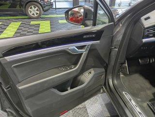 Volkswagen Touareg R-line con techo