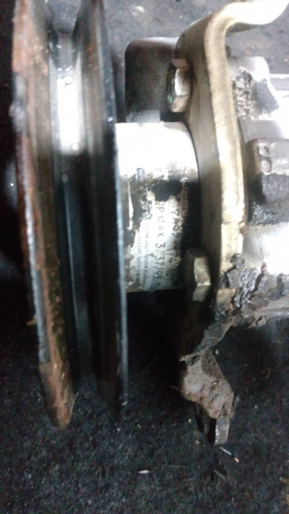 BOMBA DIRECCION NISSAN TERRANO/TERRANO.II (R20) C