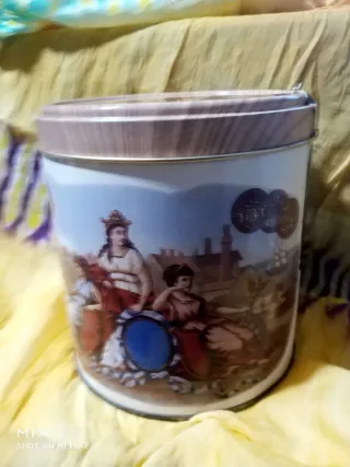 5 lattine vintage di tabacco