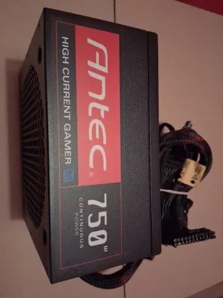 Fuente Alimentación Antec 750W Gaming