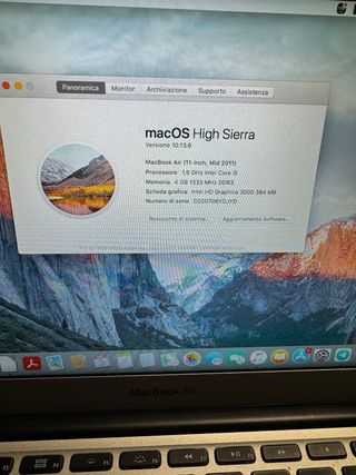 MacBook Air 11 2011 Argento