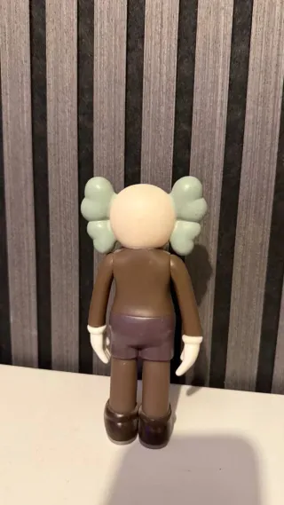 Figura KAWS Companion