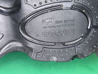 Zapatillas Lacoste Negras y Plateadas