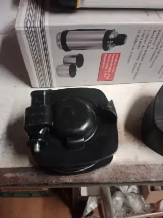 Linterna Multiusos para Coche/Caravana hay 6
