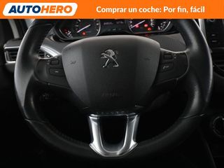 Peugeot 2008 1.2 PureTech Style
