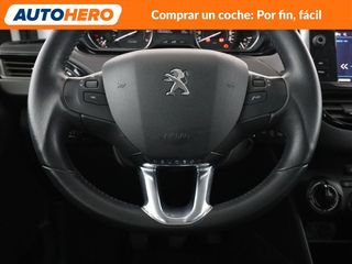 Peugeot 208 1.2 PureTech Signature