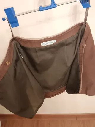 Minifalda piel + cinturón. T 36 MANGO chica Mujer