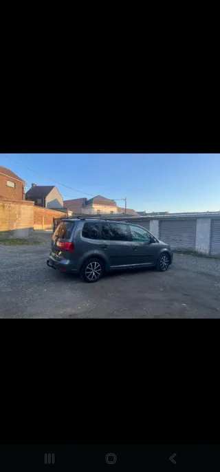 Volkswagen Touran 2012