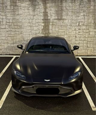 Aston Martin Vantage 2022