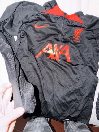 Sudadera Nike Liverpool FC Negra Roja