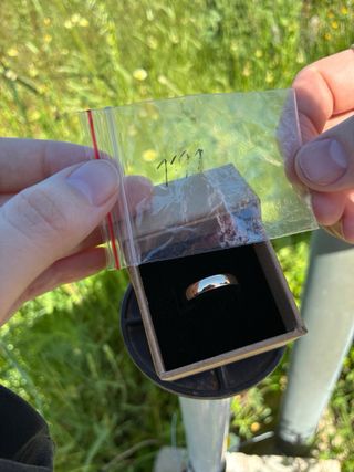 Anillo de Oro 9K (1,91g) diámetro (19,2mm)