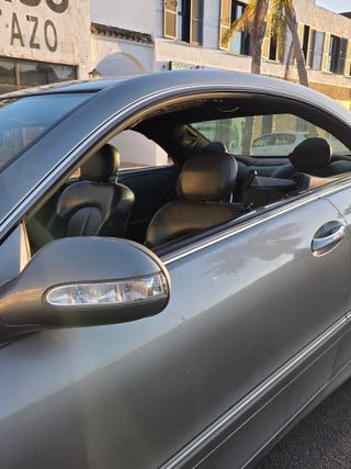 Mercedes-Benz  CLK 2005