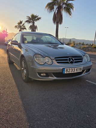 Mercedes-Benz  CLK 2005