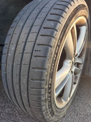 Mercedes-Benz  CLK 2005