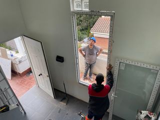 Colocación ventanas aluminio y PVC