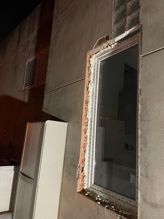 Colocación ventanas aluminio y PVC