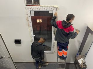Colocación ventanas aluminio y PVC