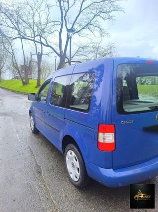 VOLKSWAGEN Caddy Life 2.0 TDI
