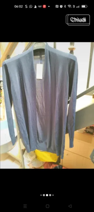 Cardigan il filo di Scozia blu