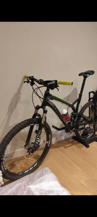 Bicicleta Trek Top Fuel 9