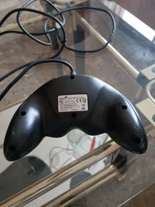 Mando Genius USB para PC