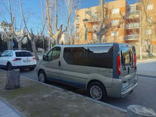 Renault Trafic 2010 8 plazas