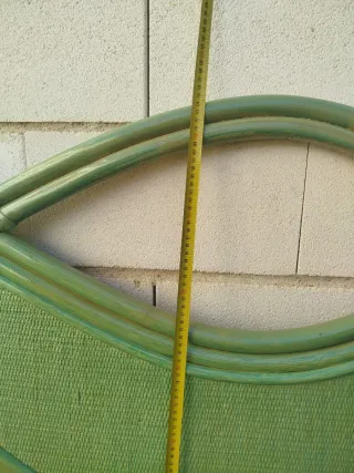 Cabecero de mimbre verde curvo