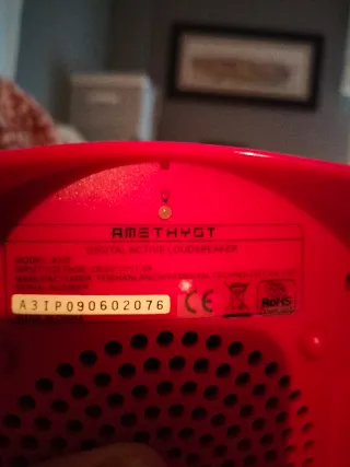 Altavoz iPod retro diseño fantasma rojo