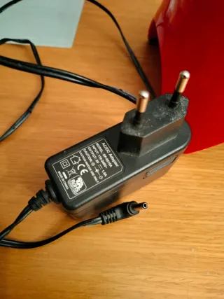 Altavoz iPod retro diseño fantasma rojo