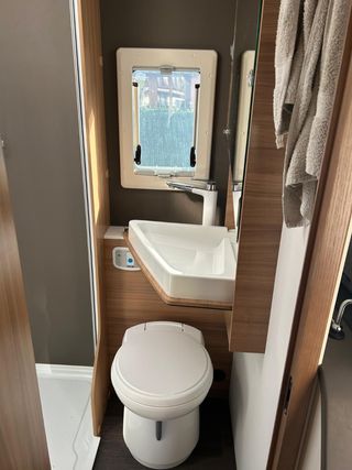 adria Coral XP 600DP 2022