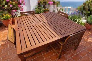 Tavolo in legno per esterni in vendita - Mesa de madera para exterior