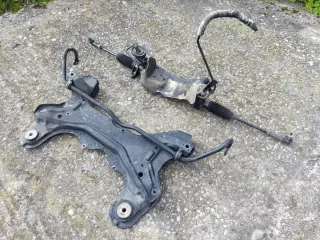 Cuna motor/ cremallera dirección León 1 FR 150cv.