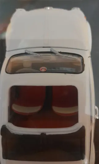 Modellino Fiat 500F (1965) Scala 1:24