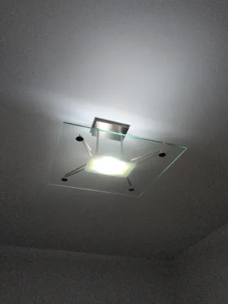 Lámpara moderna cristal y metal