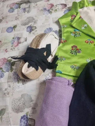 Traje Saraguell 1 año completo