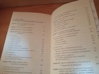 Maestros valencianos bajo el franquismo: La dep...