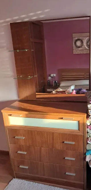 Muebles habitacion color cerezo A recoger en navia