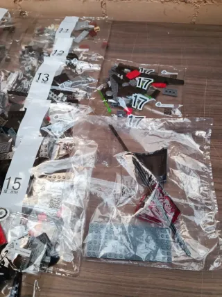 LEGO Star Wars 75389 Halcón Oscuro