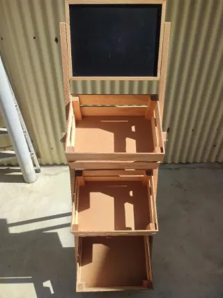 Mueble expositor madera para eventos