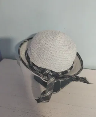 Sombrero de niña blanco de primavera verano