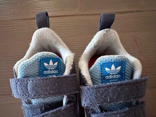 Adidas scarpe Bambino numero 21