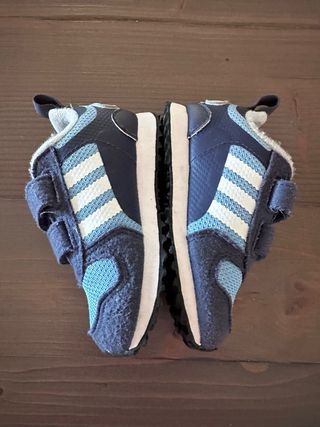 Adidas scarpe Bambino numero 21