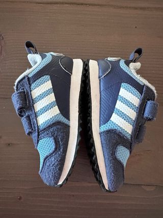 Adidas scarpe Bambino numero 21