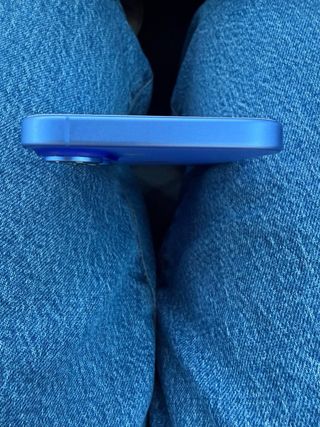 iPhone 16 128GB Azul - Reemplazo Oficial Apple