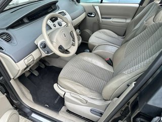 Renault Megane Scenic II 2006