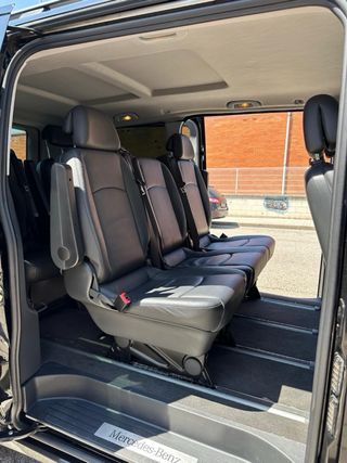 •	Motor 3.0 CDI V6 Turbo Diesel  	•	Caja automátic