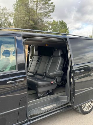 •	Motor 3.0 CDI V6 Turbo Diesel  	•	Caja automátic