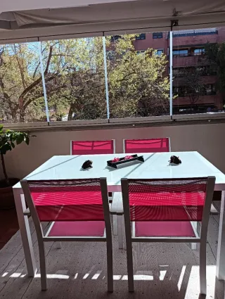 Mesa cristal y 4 sillas terraza/jardín