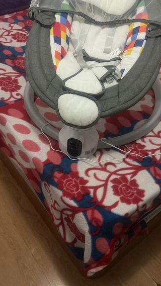 Columpio para bebé con mosquitera