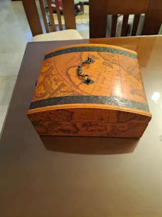 Set Bottiglia Liquore e 6 Bicchieri in Cristallo